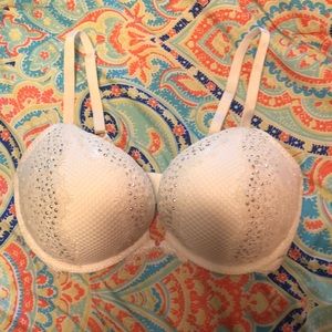 Bombshell from Victoria’s Secret 34D